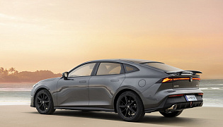 Фотография экстерьера Changan UNI-V