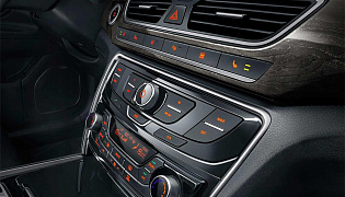 Фотография интерьера Geely Emgrand GT