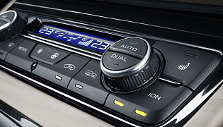 Фотография интерьера Geely Atlas