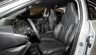 Фотография интерьера Dongfeng Mage