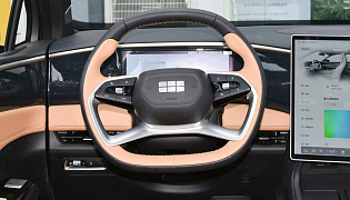 Фотография интерьера Geely Galaxy L7