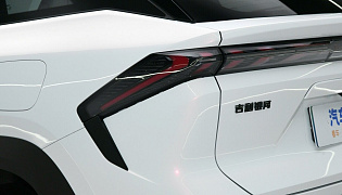 Фотография экстерьера Geely Galaxy L7