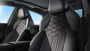 Фотография интерьера Changan Raeton Plus