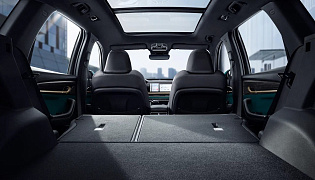 Фотография интерьера Geely Monjaro