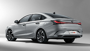 Фотография экстерьера Changan Raeton Plus