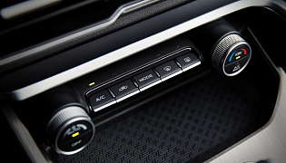 Фотография интерьера Belgee X50