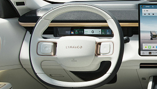 Фотография интерьера Lynk & Co 900