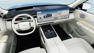 Фотография интерьера Lynk & Co 900