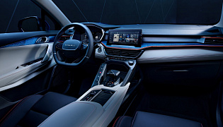 Фотография интерьера Lynk & Co 06